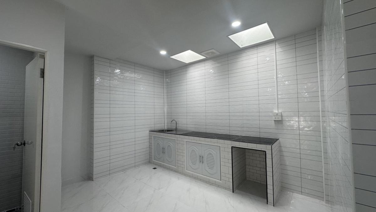 For SaleTownhomePathum Thani,Rangsit, Thammasat : For Sale House , Baan Sathaporn Rangsit , newly renovated , Bueng Yitho , Thanyaburi , Pathum Thani , CX-147389