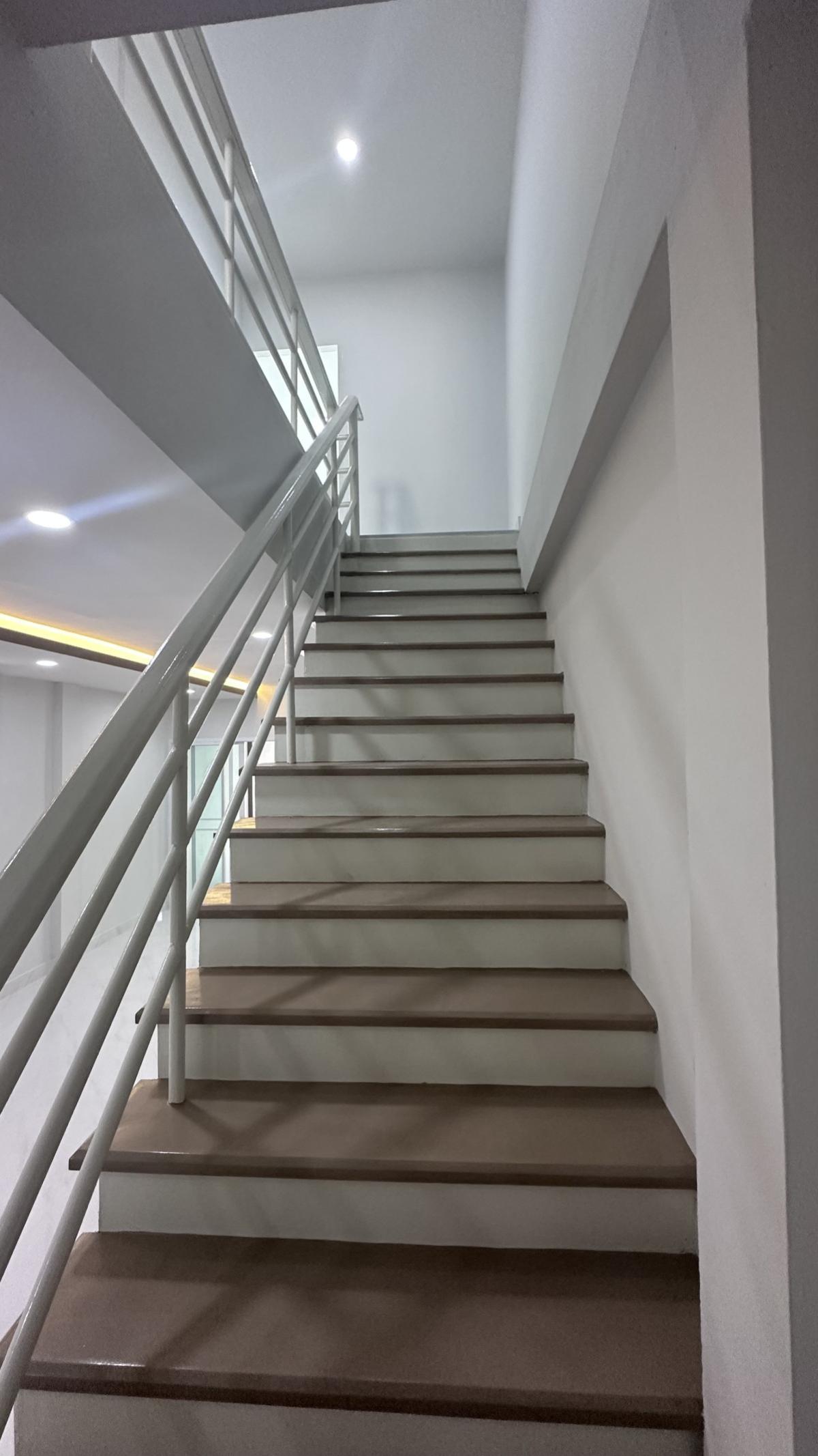 For SaleTownhomePathum Thani,Rangsit, Thammasat : For Sale House , Baan Sathaporn Rangsit , newly renovated , Bueng Yitho , Thanyaburi , Pathum Thani , CX-147389