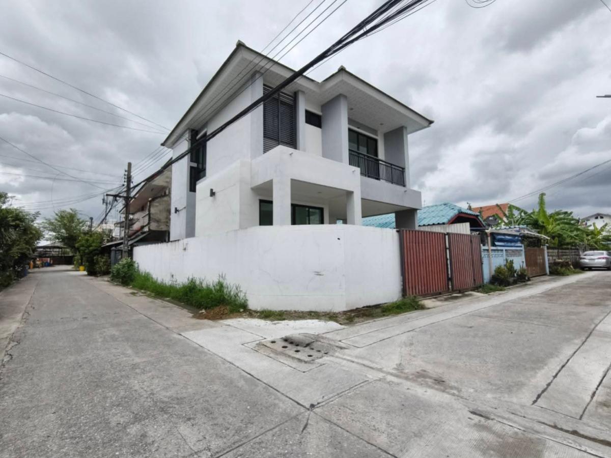 For SaleHouseKasetsart, Ratchayothin : For Sale Detacted house for sale,BTS Sai yut , Anusawari , Bang Khen , Bangkok , CX-147322
