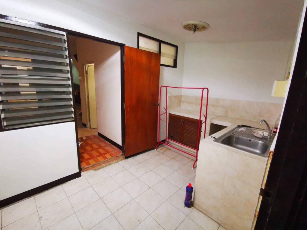 For SaleTownhomePathum Thani,Rangsit, Thammasat : For Sale Townhouse/Townhome  , Natthakan Village 4 , Lak Hok , Mueang Pathum Thani , Pathum Thani , CX-147452