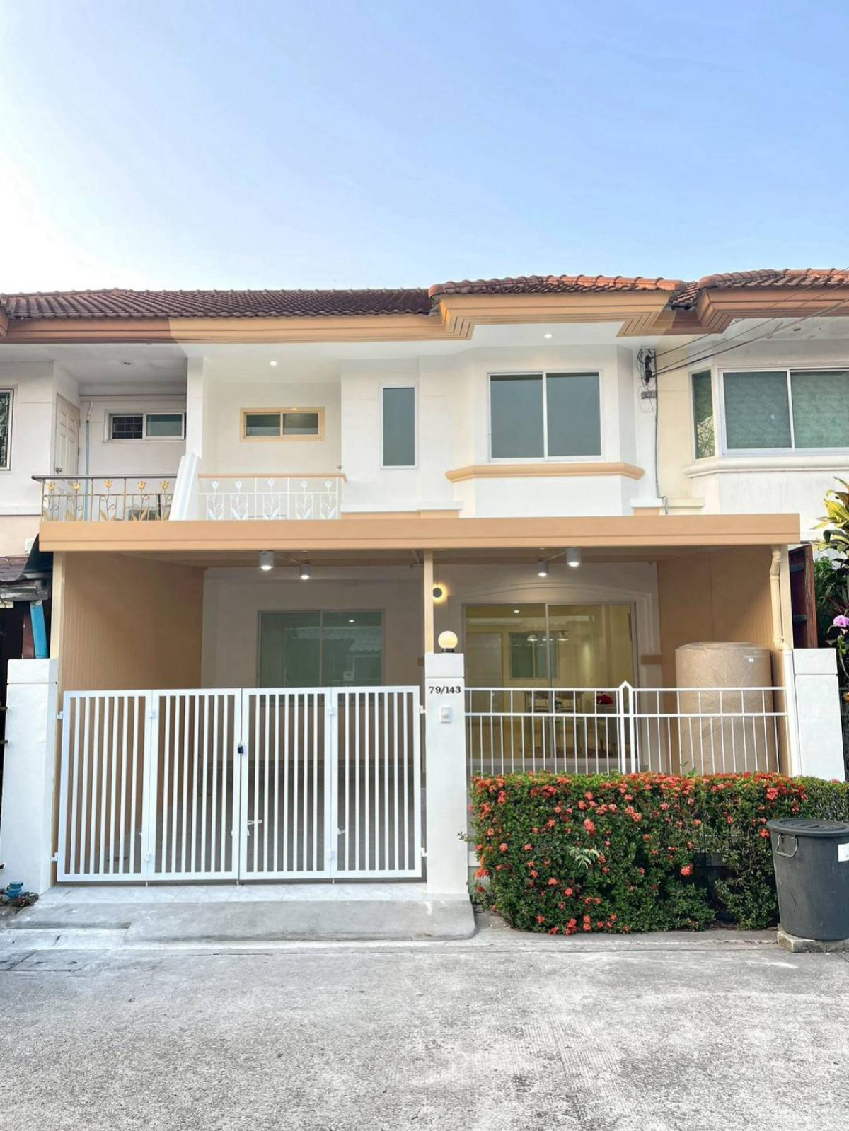 For SaleTownhomeRama5, Ratchapruek, Bangkruai : For Sale Townhouse/Townhome  , Supalai Ville Wongwaen Pinklao - Rama 5 , river view , newly renovated , Sala Klang , Bang Kruai , Nonthaburi , CX-147352