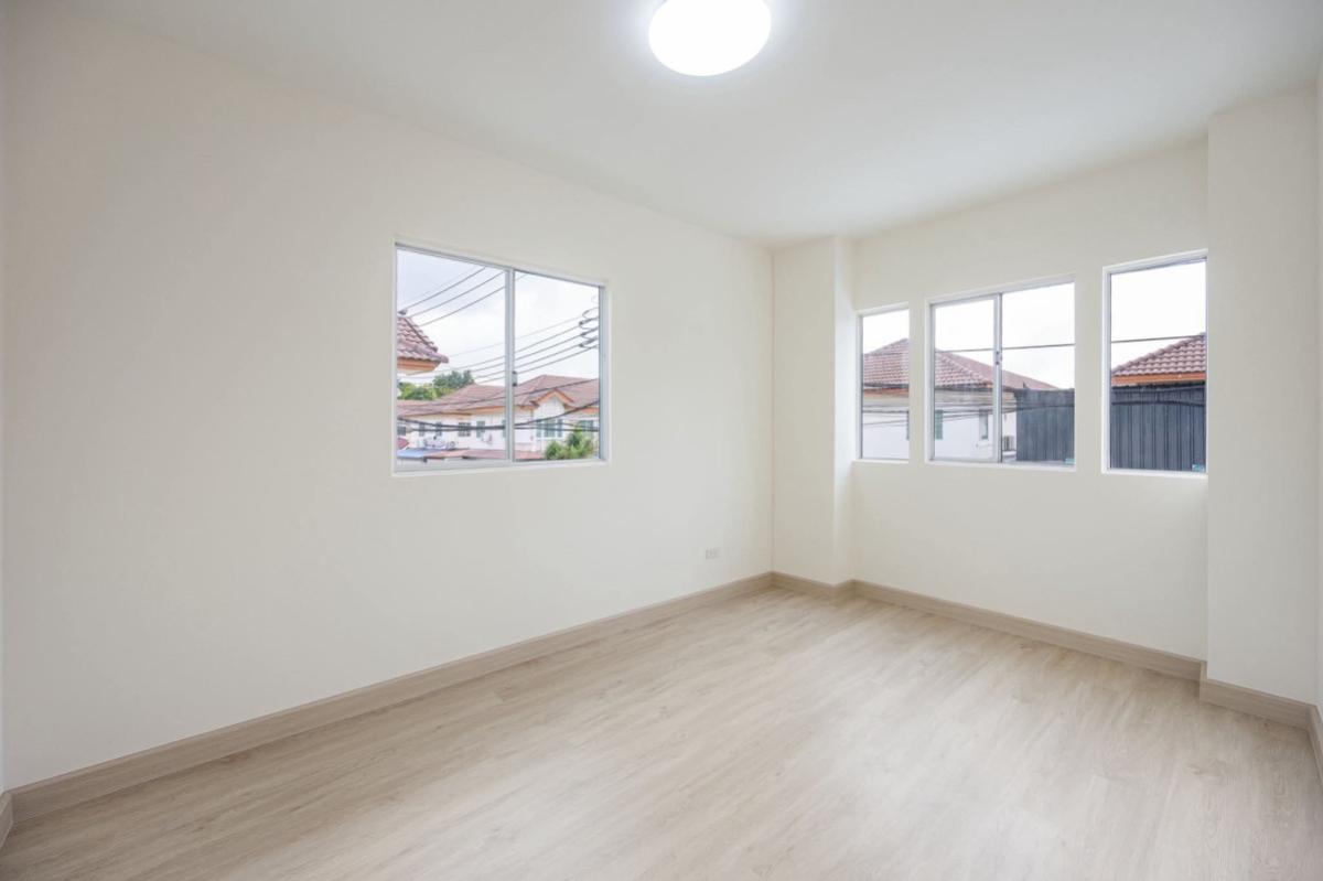 ขายทาวน์โฮมพระราม 5 ราชพฤกษ์ บางกรวย : ขายทาวน์เฮ้าส์/ทาวน์โฮม  พฤกษาวิลล์ 22 พระราม 5 - 2 บางไผ่ เมืองนนทบุรี นนทบุรี CX-147340