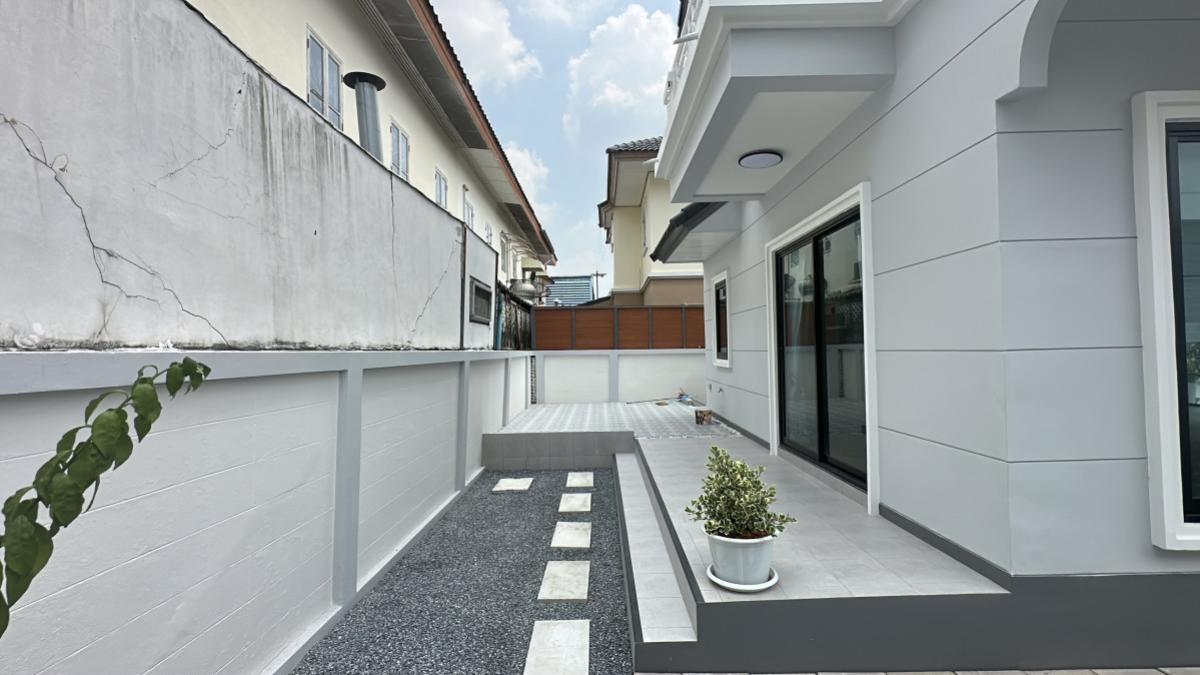 For SaleHousePathum Thani,Rangsit, Thammasat : For Sale House , Baan Sathaporn Rangsit , wide frontage , newly renovated , Bueng Yitho , Thanyaburi , Pathum Thani , CX-147571