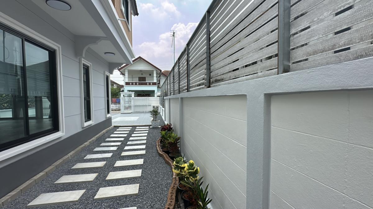 For SaleHousePathum Thani,Rangsit, Thammasat : For Sale House , Baan Sathaporn Rangsit , wide frontage , newly renovated , Bueng Yitho , Thanyaburi , Pathum Thani , CX-147571