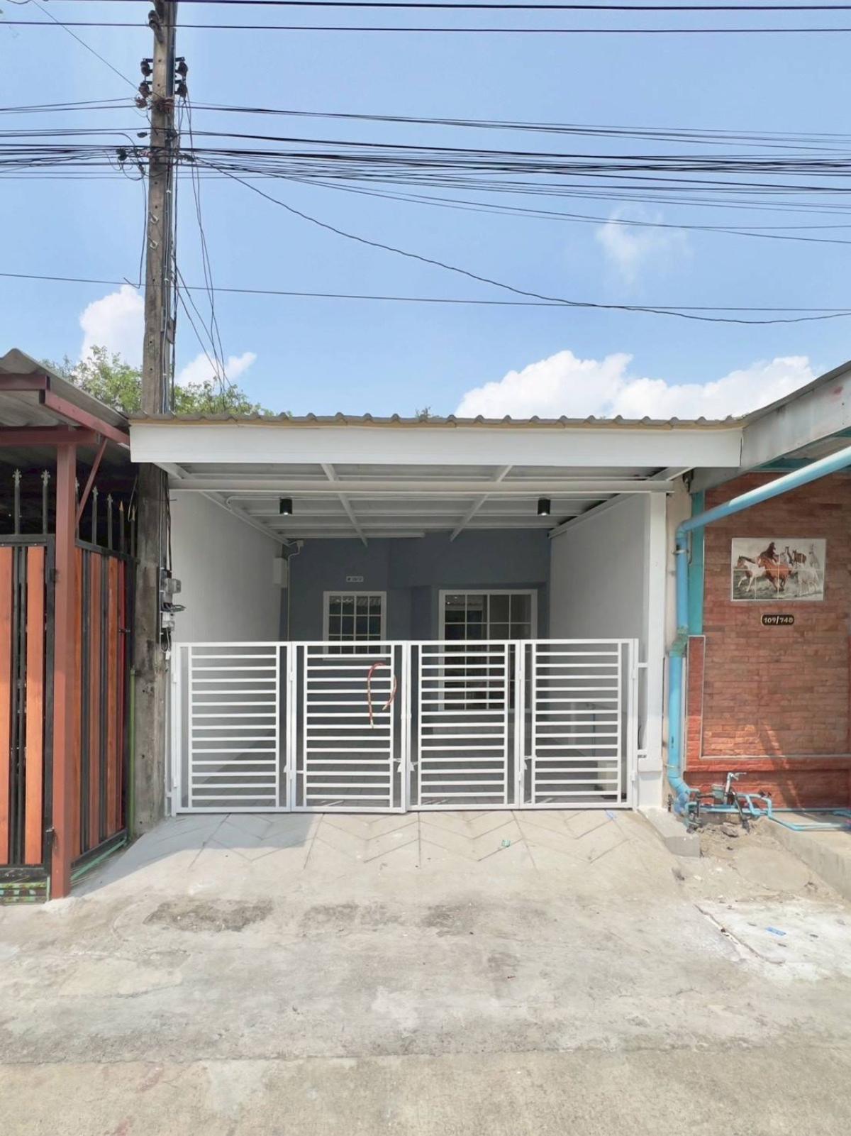 For SaleTownhomePathum Thani,Rangsit, Thammasat : For Sale Thanyapruek Klong 7 , Lam Phak Kut , Thanyaburi , Pathum Thani , CX-147630