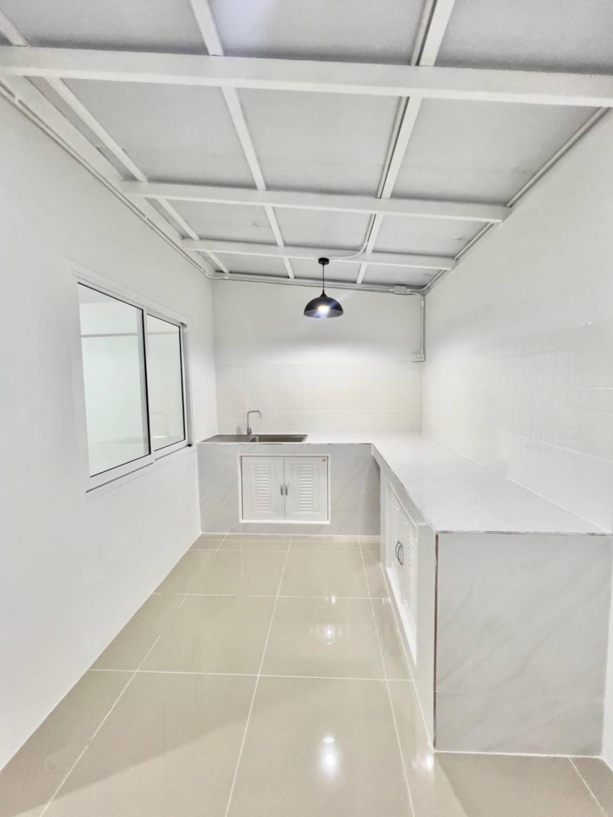 For SaleTownhomePathum Thani,Rangsit, Thammasat : For Sale Thanyapruek Klong 7 , Lam Phak Kut , Thanyaburi , Pathum Thani , CX-147630