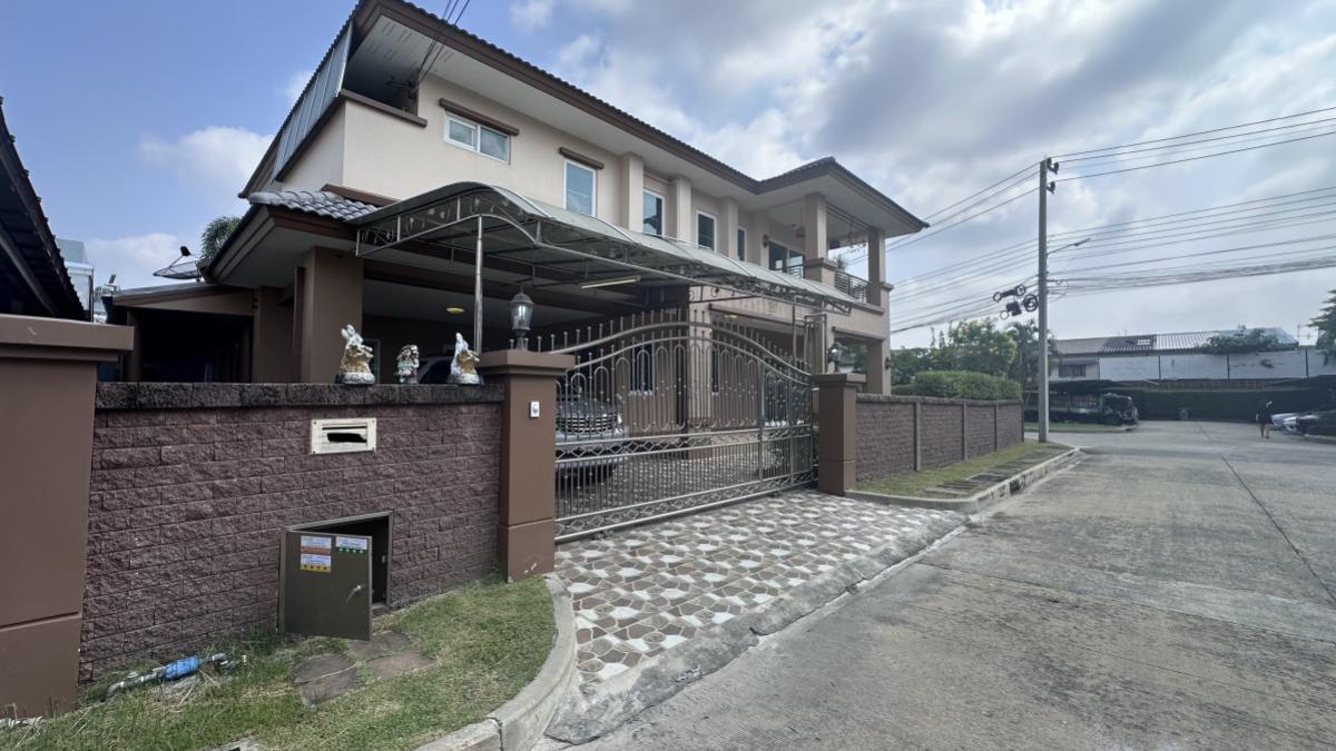 For SaleHousePathum Thani,Rangsit, Thammasat : For Sale House , Casa Ville Rangsit-Klong 2 , corner unit , wide frontage , newly renovated , Pracha Thipat , Thanyaburi , Pathum Thani , CX-147574