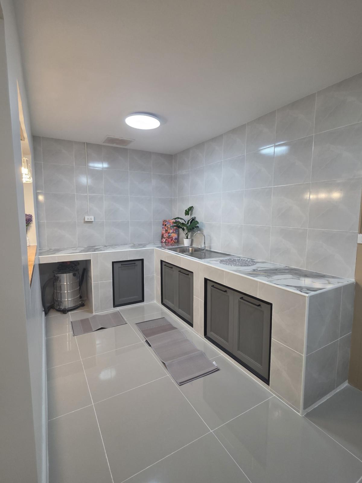 For SaleTownhomePathum Thani,Rangsit, Thammasat : For Sale Townhouse/Townhome  , Warangkul Klong 3 , Lat Sawai , Lam Luk Ka , Pathum Thani , CX-147678