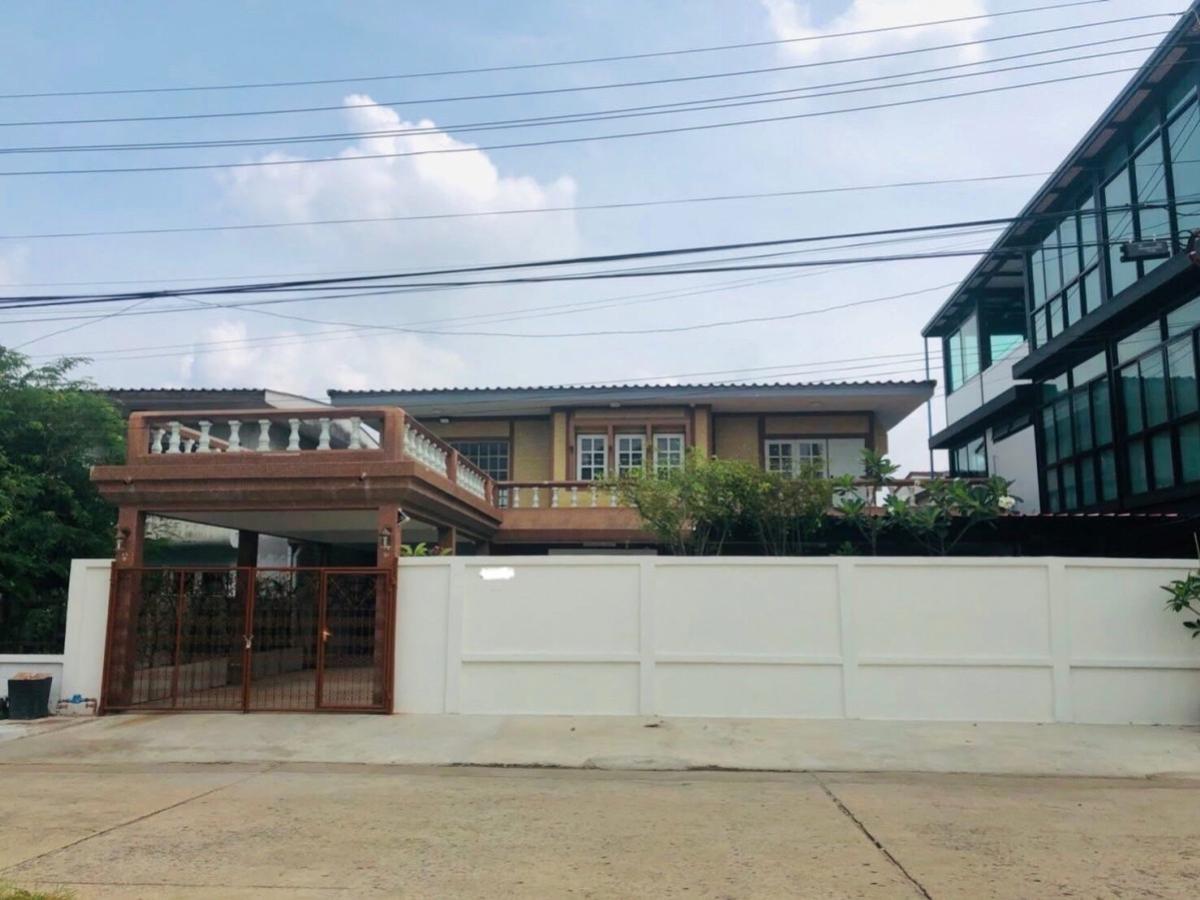 ขายบ้านเกษตร นวมินทร์ ลาดปลาเค้า : ขายบ้าน  บ้านเสนานิเวศน์ 1 จรเข้บัว เขต ลาดพร้าว กรุงเทพ CX-147661