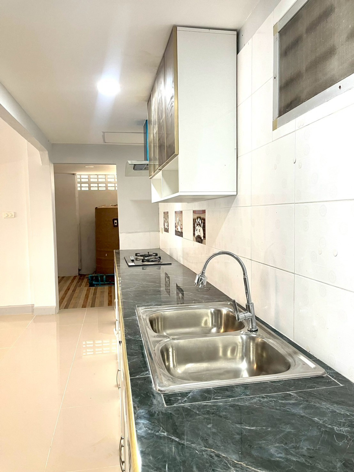 For SaleHousePattaya, Bangsaen, Chonburi : Happy Place Village / 5 Bedrooms (FOR SALE), Happy Place Village / 5 Bedrooms (FOR SALE) BEWN107