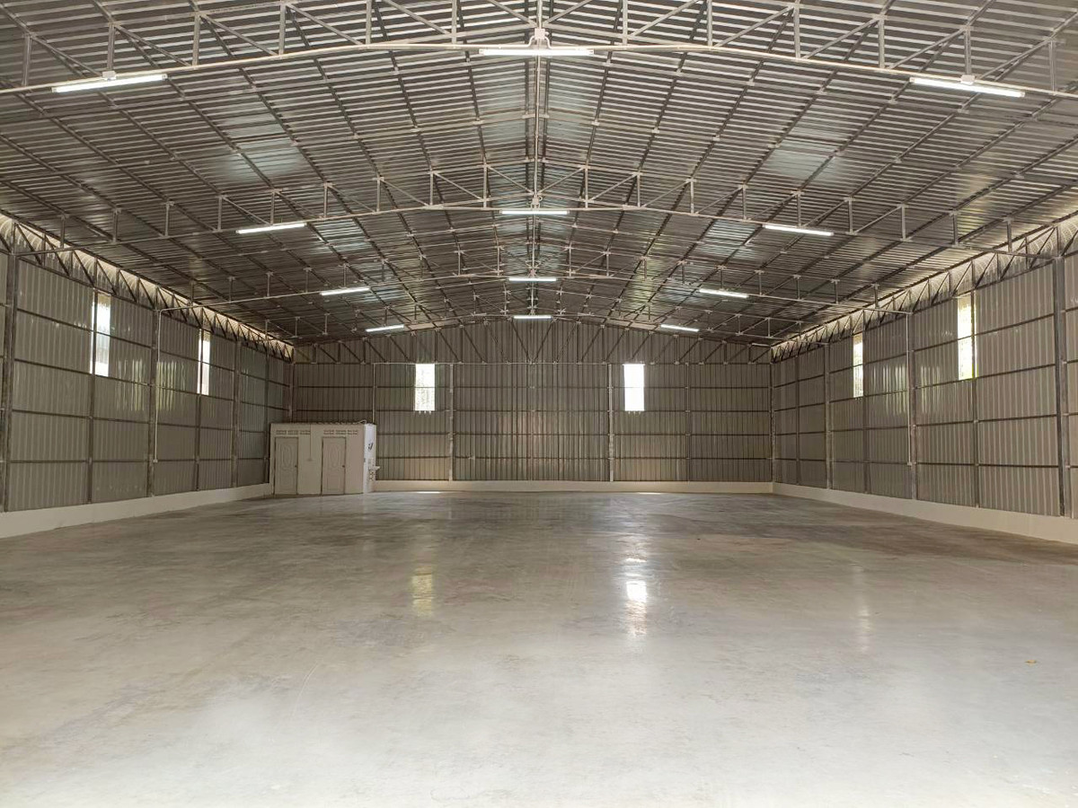 For RentWarehouseNawamin, Ramindra : Owner Post Warehouse for rent, Soi Ramintra 39, Intersection 1, size 504 sq m.