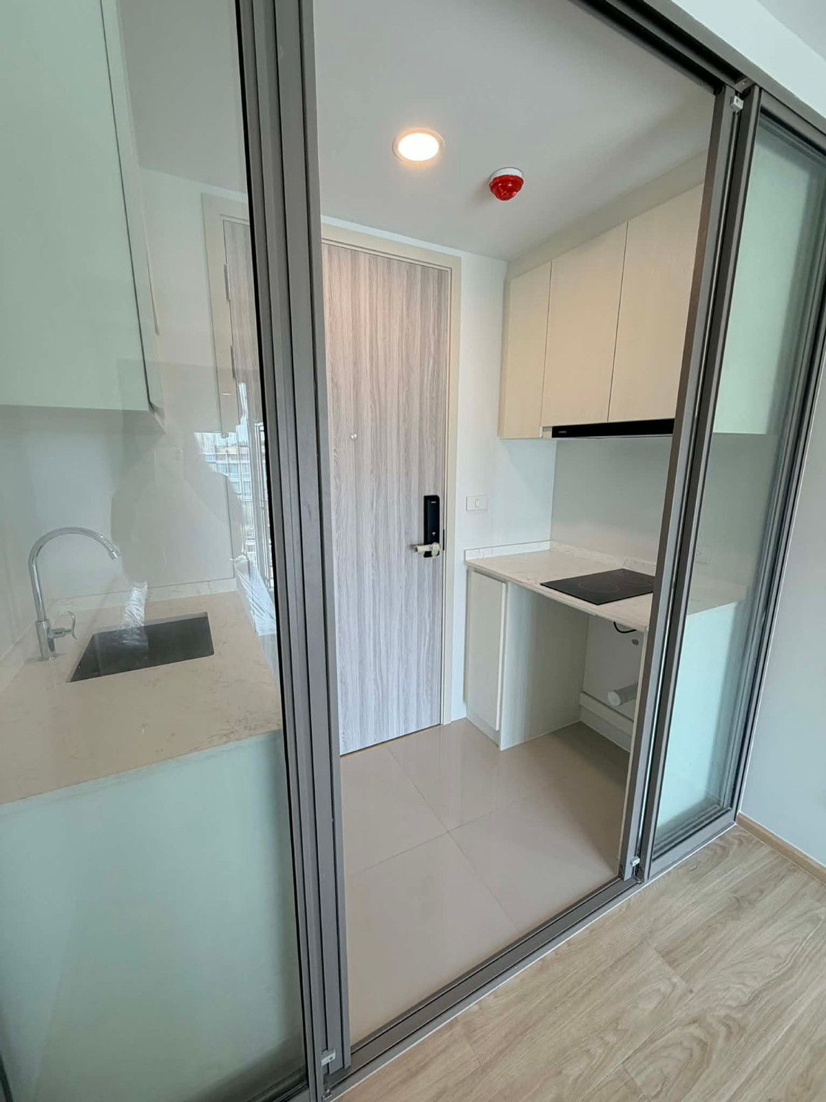 For RentCondoOnnut, Udomsuk : For rent ESQUE Sukhumvit 101/1 (ESQUE SUKHUMVIT 101/1)