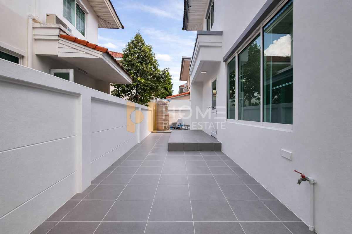 ขายบ้านพระราม 5 ราชพฤกษ์ บางกรวย : รีโนเวทใหม่ หลังมุม บ้านเลขที่สวย ✨ เพอร์เฟค เพลส รัตนาธิเบศร์ / 3 ห้องนอน (ขาย), Perfect Place Rattanathibet / 3 Bedrooms (FOR SALE) AOM074