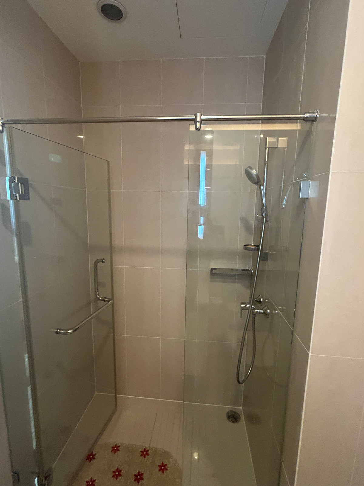 ให้เช่าคอนโดวิทยุ ชิดลม หลังสวน : ให้เช่าคอนโดหรู Q Langsuan 2 ห้องนอน 113.53 ตร.ม. วิวสูง ใกล้ BTS ชิดลม | 100,000 บาท/เดือน