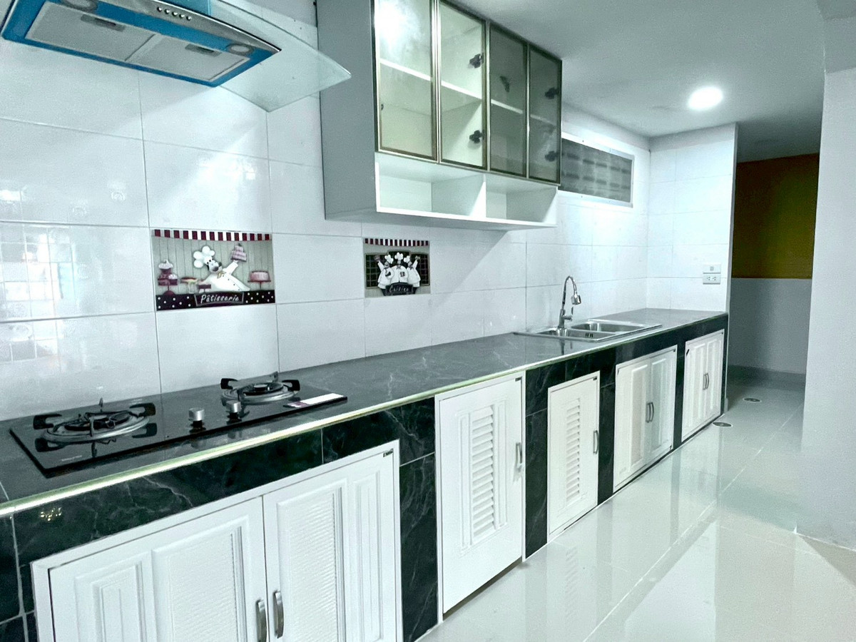 For SaleHousePattaya, Bangsaen, Chonburi : Happy Place Village / 5 Bedrooms (FOR SALE), Happy Place Village / 5 Bedrooms (FOR SALE) BEWN107