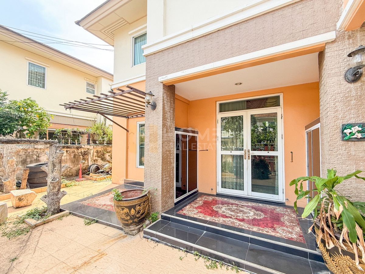 ขายบ้านมีนบุรี-ร่มเกล้า : หลังใหญ่ ใกล้ทางด่วน มีห้องนอนชั้นล่าง 🔥 เค.ซี. เนเชอรัลซิตี้ รามคำแหง / 4 ห้องนอน (ขาย), K.C. Natural City Ramkhamhaeng / 4 Bedrooms (FOR SALE) AA612