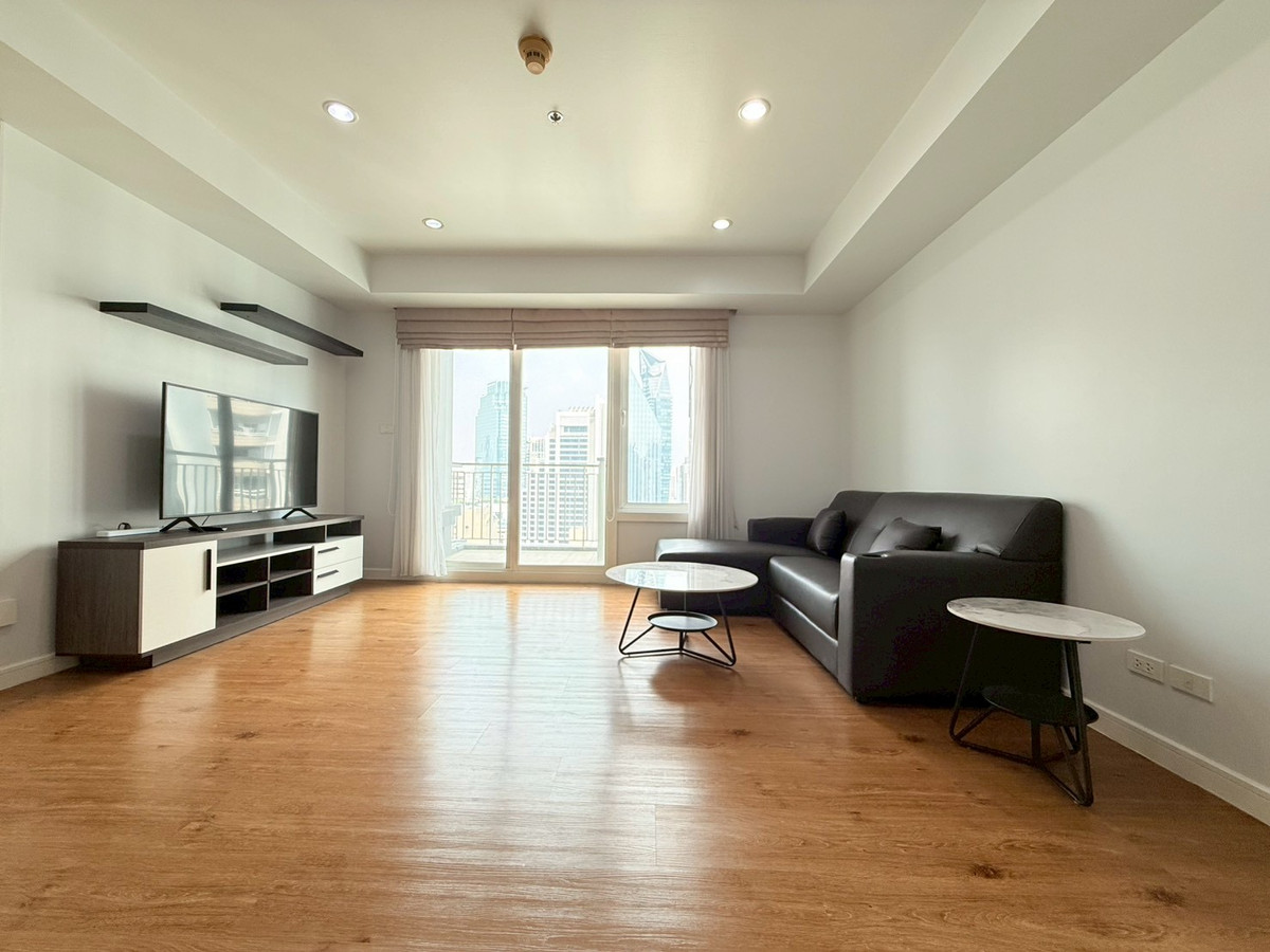 For RentCondoSukhumvit, Asoke, Thonglor : 🔔 2 Bedroom Condo for Rent - Sukhumvit Soi 24 Only 400 m from BTS Phrom Phong 🔔