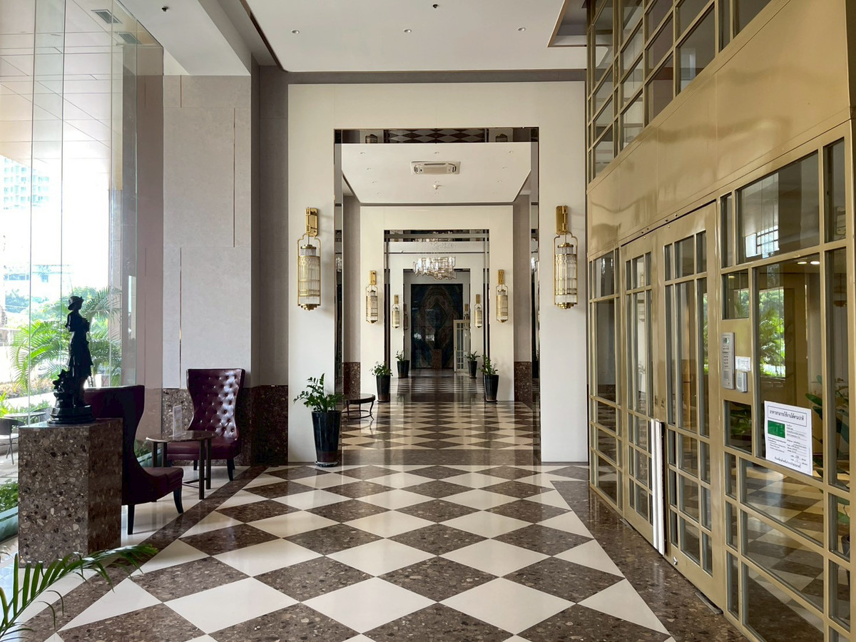 For SaleCondoSathorn, Narathiwat : Condo for sale, 3 bedrooms, in the heart of Sathorn, The Empire Place Sathorn ️