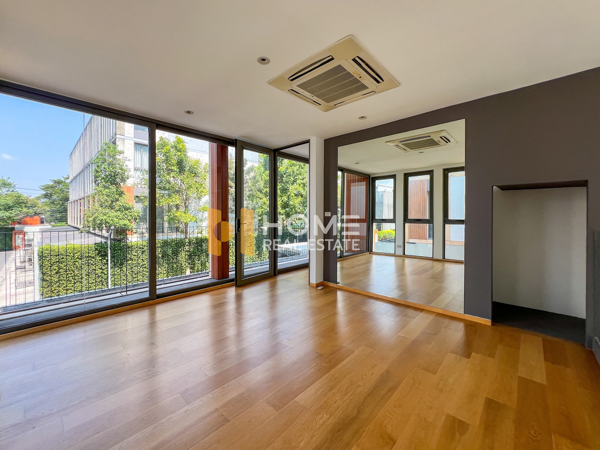 ขายทาวน์โฮมมีนบุรี-ร่มเกล้า : ทาวน์โฮมดีไซน์โมเดิร์น หลังมุม ใกล้ Ascot 🔥 เทพา รามคำแหง 118 / 3 ห้องนอน (ขาย), Dhepa Ramkhamhaeng 118 / 3 Bedrooms (FOR SALE) BZD147