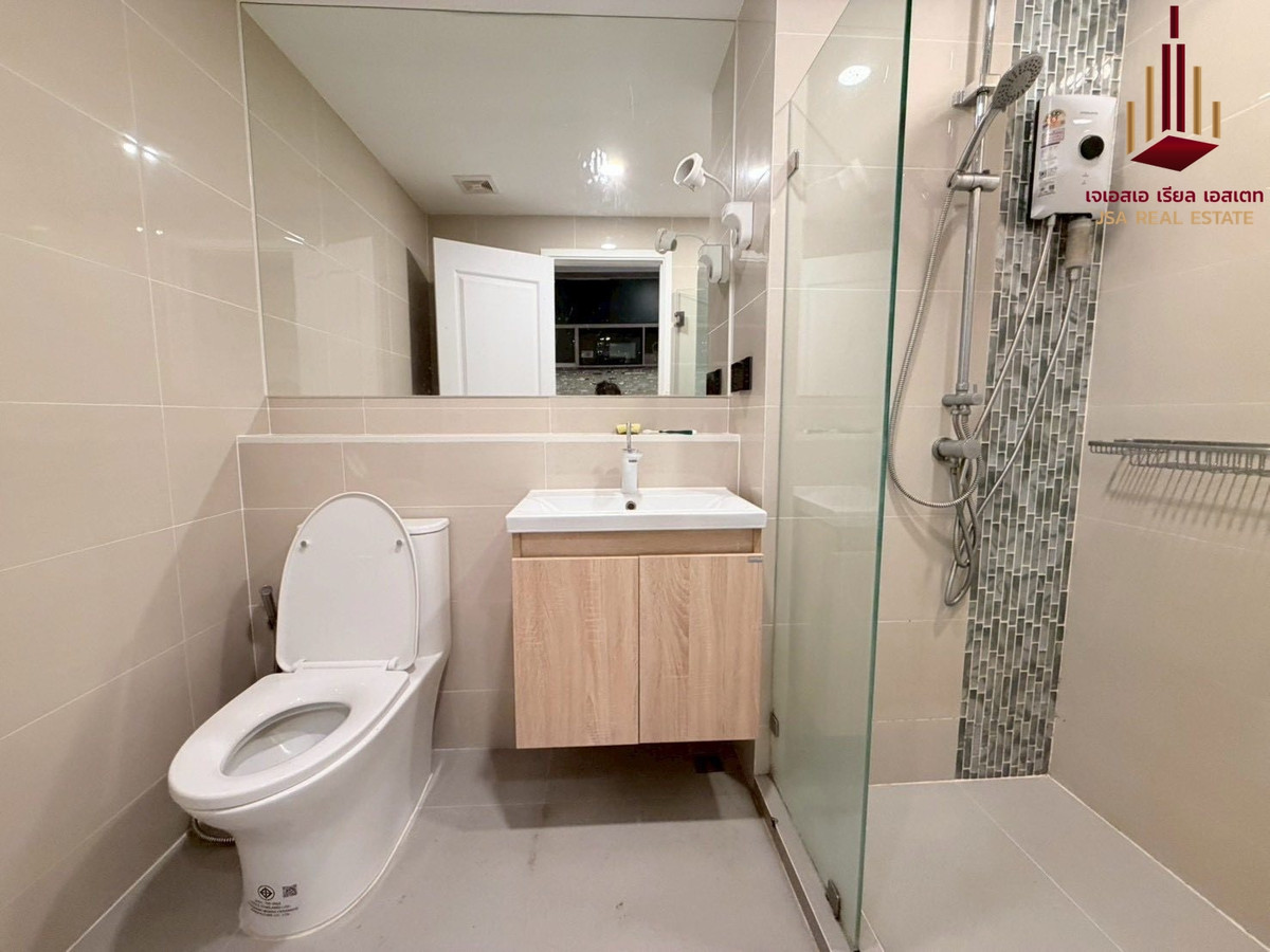 For RentCondoRatchadapisek, Huaikwang, Suttisan : ✨ For Rent: CYBIQ Ratchada 32 Condo ✨ 💰 Only 11,000 THB/month