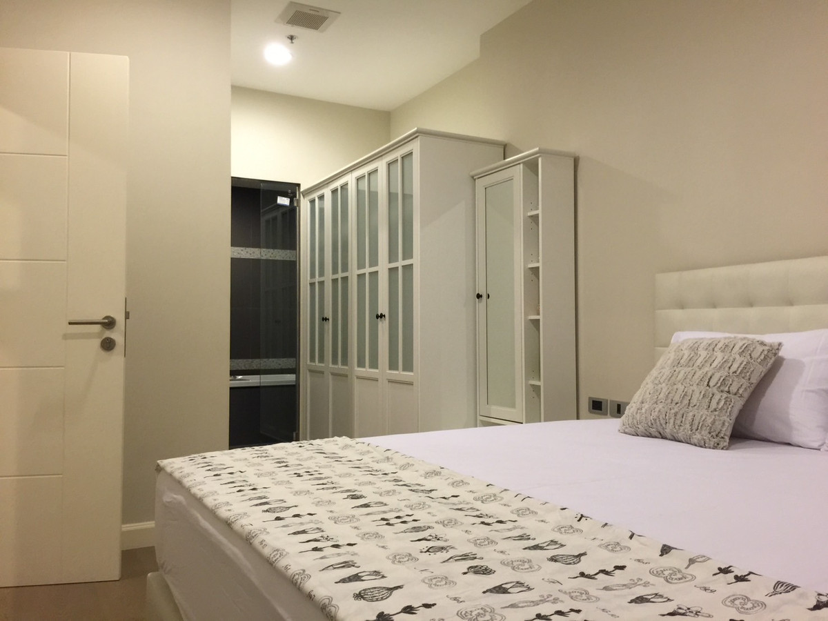 For RentCondoSukhumvit, Asoke, Thonglor : Rent The Crest Sukhumvit 34 1 bedroom near Thonglor BTSConvenient life with swimming pool, fitness, price 40,000 baht/month!