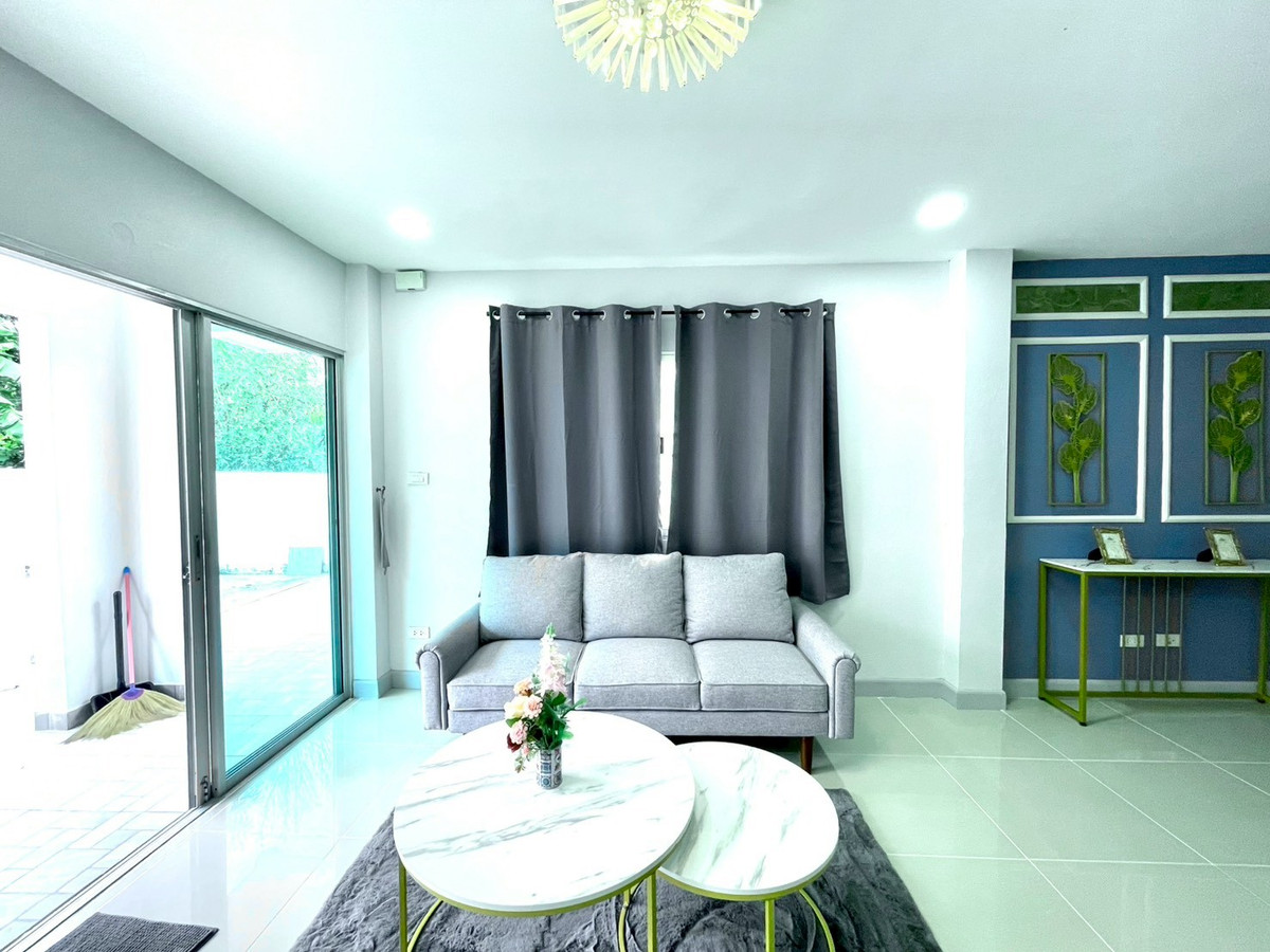 For SaleHousePattaya, Bangsaen, Chonburi : Happy Place Village / 5 Bedrooms (FOR SALE), Happy Place Village / 5 Bedrooms (FOR SALE) BEWN107