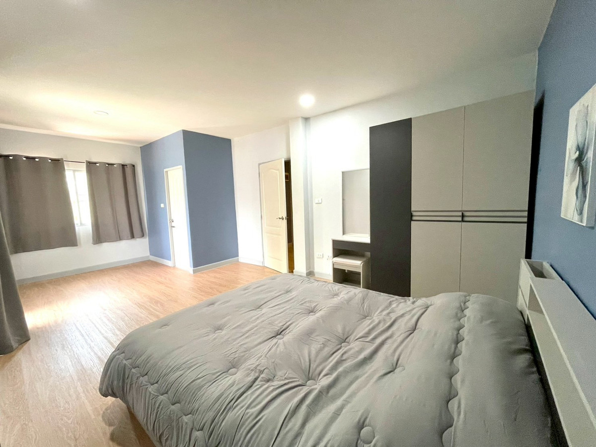 For SaleHousePattaya, Bangsaen, Chonburi : Happy Place Village / 5 Bedrooms (FOR SALE), Happy Place Village / 5 Bedrooms (FOR SALE) BEWN107