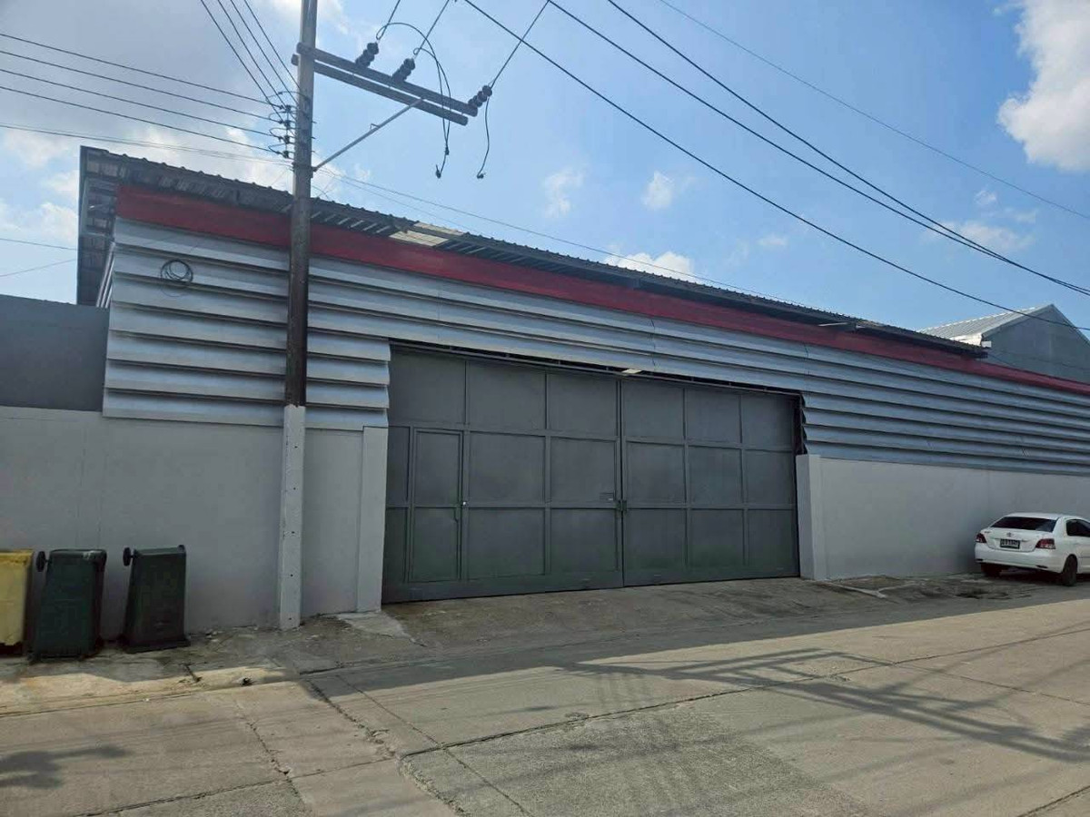 For RentFactoryBang kae, Phetkasem : Warehouse for rent, total area approximately 1,700 sq m, Phutthamonthon Sai 4 location.  purple space