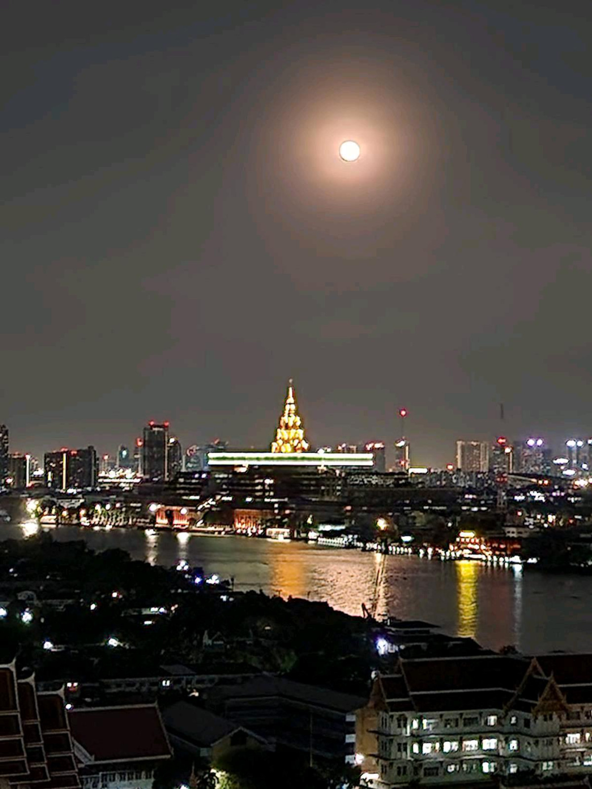 For RentCondoPinklao, Charansanitwong : 🏙️For rent, beautiful room, river view, Parliament Building @ideoCh70, fully furnished, electricity complete, message me 📲or Line: 0616395225