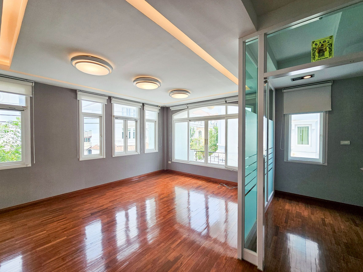 ขายบ้านนวมินทร์ รามอินทรา : ภัทรา วิลล่า 5 นวลจันทร์ / 3 ห้องนอน (ขาย), Patra Villa 5 Nuan Chan / 3 Bedrooms (FOR SALE) TPM338