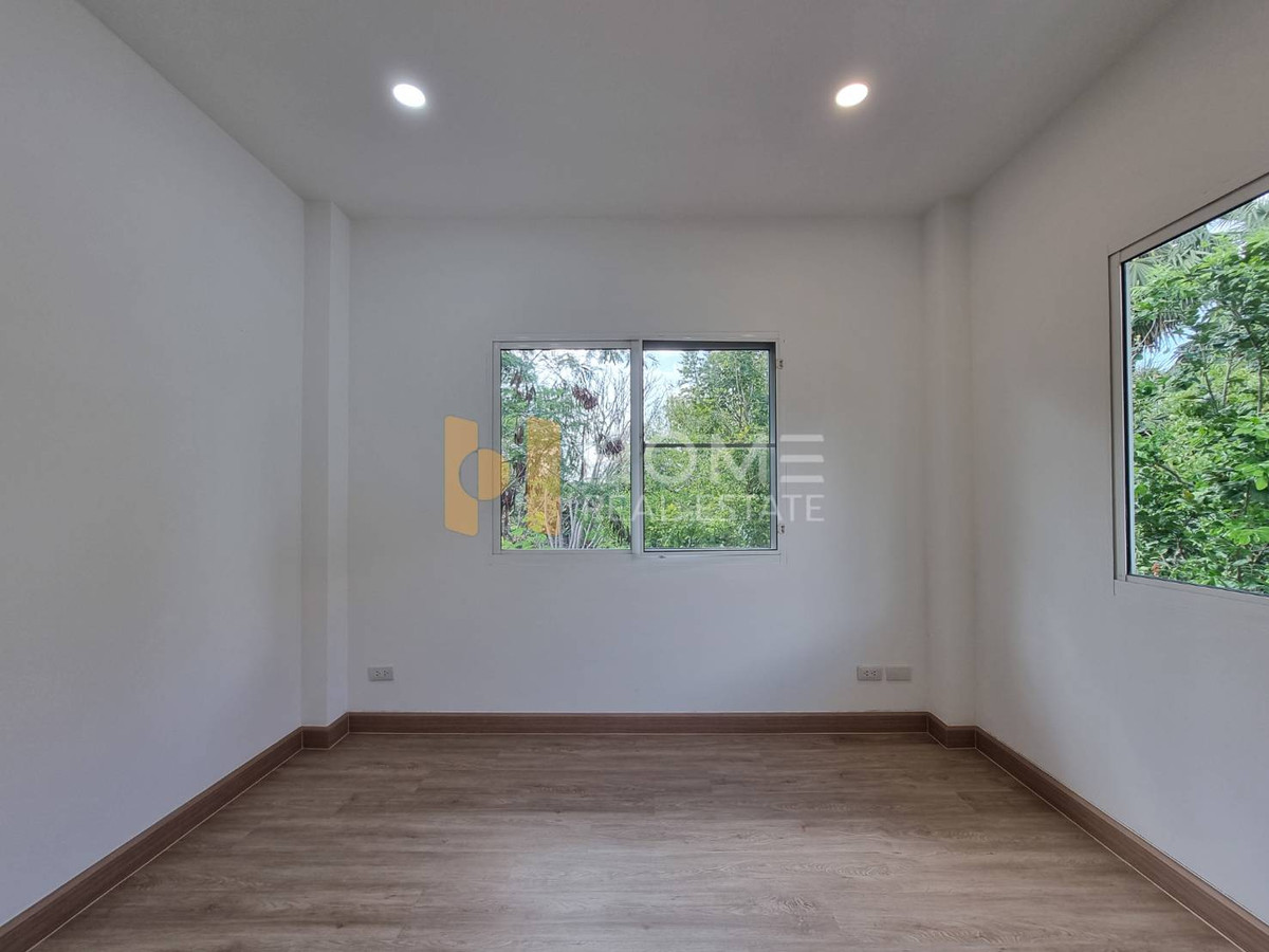 ขายบ้านพระราม 5 ราชพฤกษ์ บางกรวย : รีโนเวทใหม่ หลังมุม บ้านเลขที่สวย ✨ เพอร์เฟค เพลส รัตนาธิเบศร์ / 3 ห้องนอน (ขาย), Perfect Place Rattanathibet / 3 Bedrooms (FOR SALE) AOM074