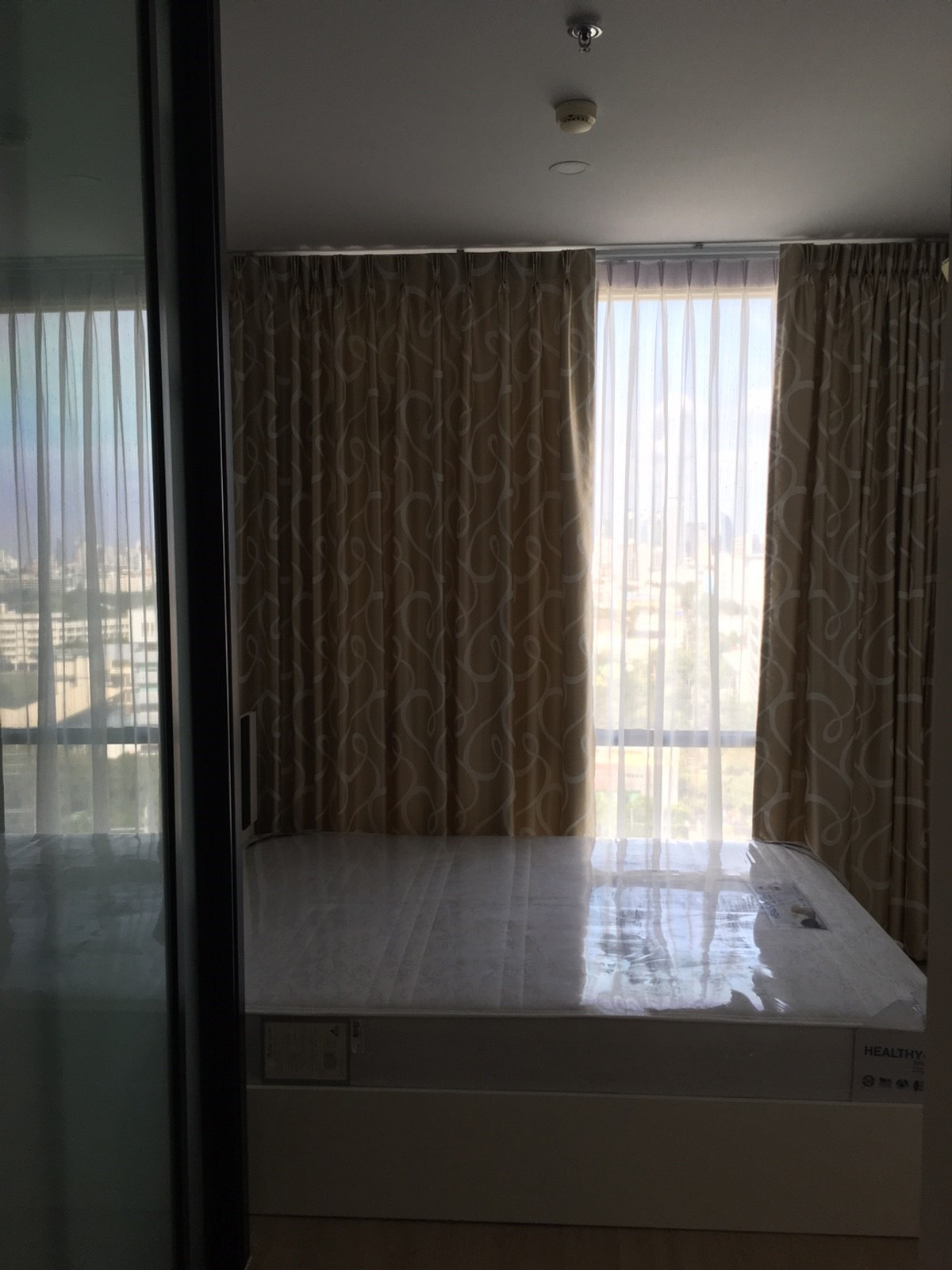 For SaleCondoSathorn, Narathiwat : Best Value Modern 2BR at Bangkok Horizon Sathon [16th Floor] Unblocked City View!