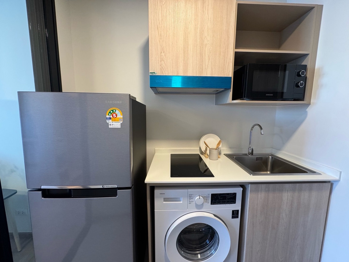 For SaleCondoBang kae, Phetkasem : 🔥 THE MUVE Bangwa Low Rise Condo near both BTS / MRT Bang Wa 650 meters.
1 Bed 24sq.m. Start 1.89 MB.
☎️Phat 064-642-8664
☎️Nui 094-624-2014