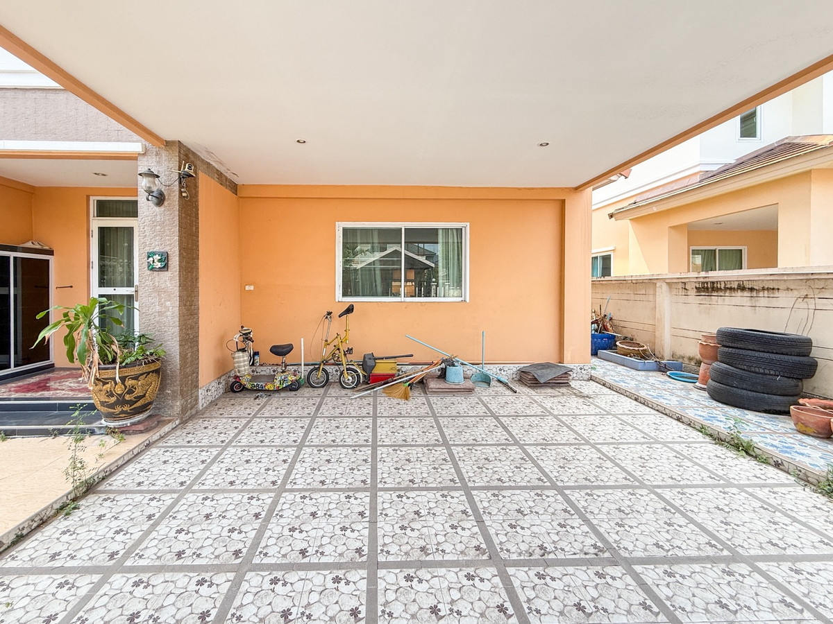 ขายบ้านมีนบุรี-ร่มเกล้า : หลังใหญ่ ใกล้ทางด่วน มีห้องนอนชั้นล่าง 🔥 เค.ซี. เนเชอรัลซิตี้ รามคำแหง / 4 ห้องนอน (ขาย), K.C. Natural City Ramkhamhaeng / 4 Bedrooms (FOR SALE) AA612