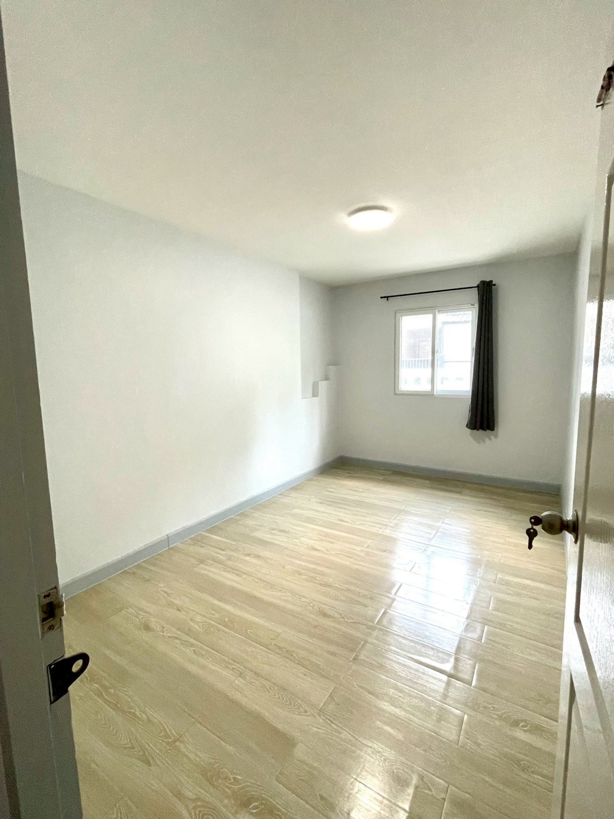 For SaleHousePattaya, Bangsaen, Chonburi : Happy Place Village / 5 Bedrooms (FOR SALE), Happy Place Village / 5 Bedrooms (FOR SALE) BEWN107