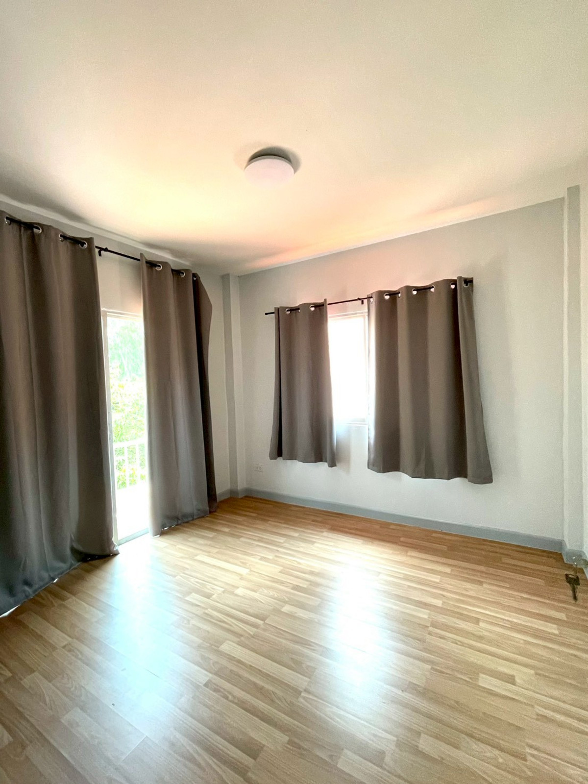 For SaleHousePattaya, Bangsaen, Chonburi : Happy Place Village / 5 Bedrooms (FOR SALE), Happy Place Village / 5 Bedrooms (FOR SALE) BEWN107