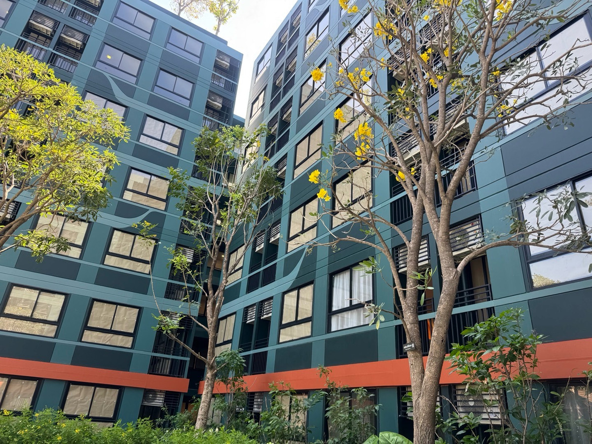 For SaleCondoBang kae, Phetkasem : 🔥 THE MUVE Bangwa Low Rise Condo near both BTS / MRT Bang Wa 650 meters.
1 Bed 24sq.m. Start 1.89 MB.
☎️Phat 064-642-8664
☎️Nui 094-624-2014