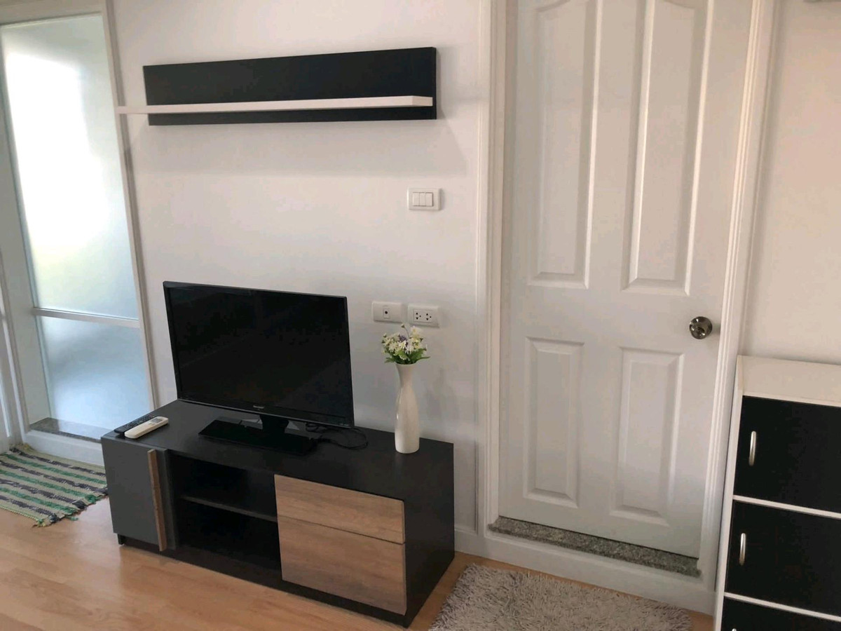 For RentCondoRamkhamhaeng, Hua Mak : ✨ Beautiful room, good location, good price, close to the BTS, only 800 meters ✨ Available, ready to move in on April 1, 2026.