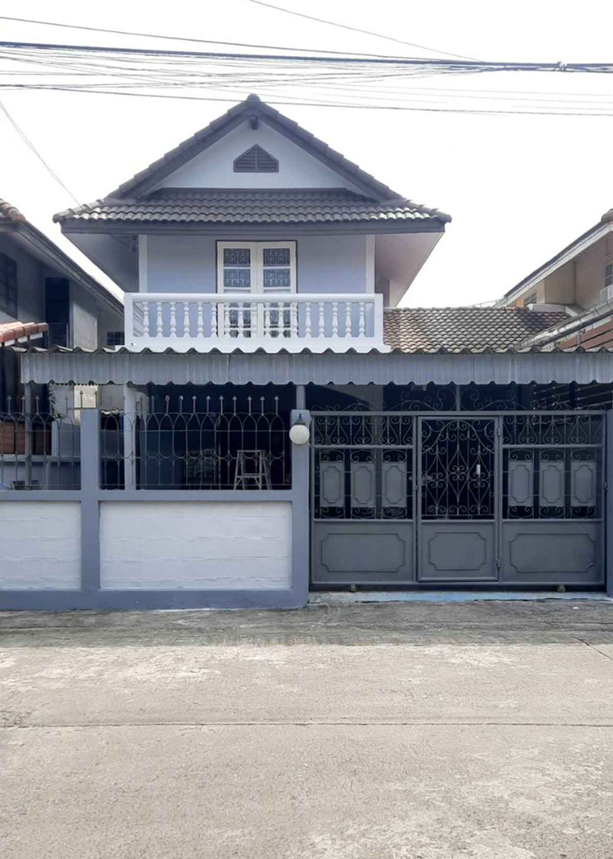 For SaleTownhomeNawamin, Ramindra : Baan Donmuang Villa 2 / 3 Bedrooms (FOR SALE) DIT020