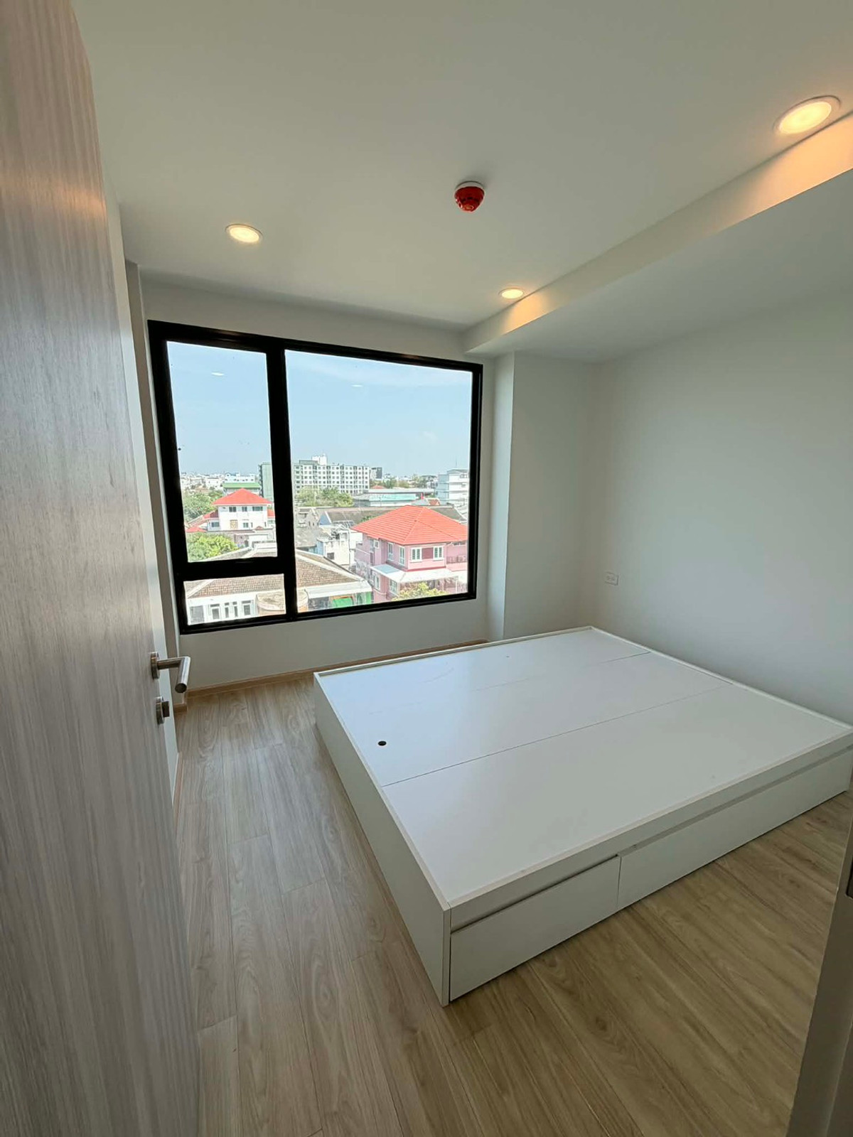 For RentCondoOnnut, Udomsuk : For rent ESQUE Sukhumvit 101/1 (ESQUE SUKHUMVIT 101/1)