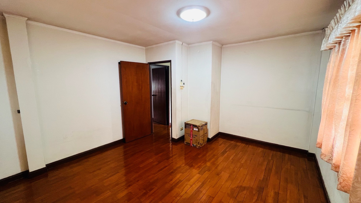 ขายบ้านนวมินทร์ รามอินทรา : 🏡 ขายบ้านเดี่ยว 2 ชั้น โครงการคุณภาพ 
ม.สัมมากร - นิมิตใหม่ (Sammakorn - Nimitmai 🔥ถูกที่สุดในโครงการ🔥