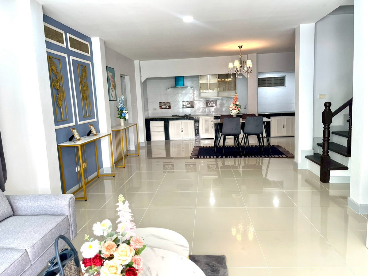 For SaleHousePattaya, Bangsaen, Chonburi : Happy Place Village / 5 Bedrooms (FOR SALE), Happy Place Village / 5 Bedrooms (FOR SALE) BEWN107