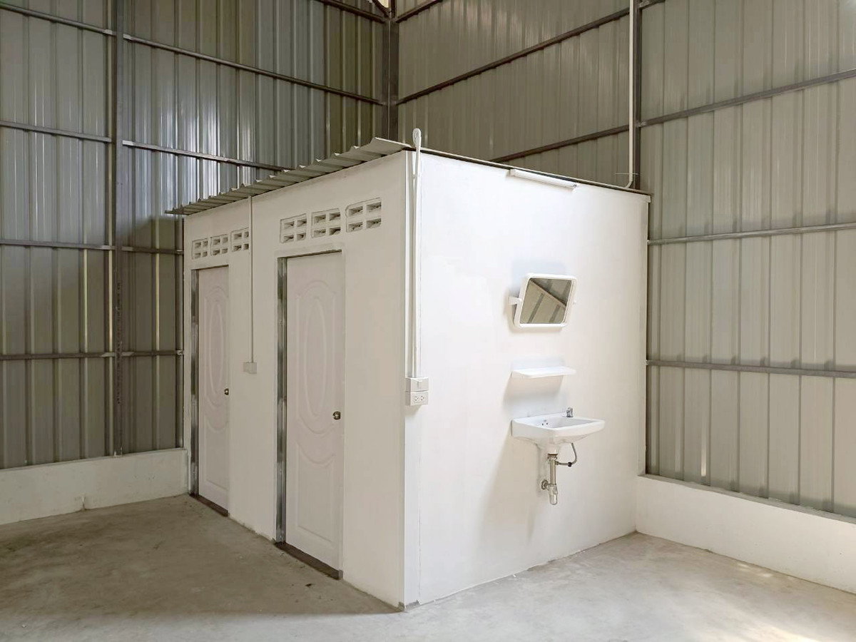 For RentWarehouseNawamin, Ramindra : Owner Post Warehouse for rent, Soi Ramintra 39, Intersection 1, size 504 sq m.