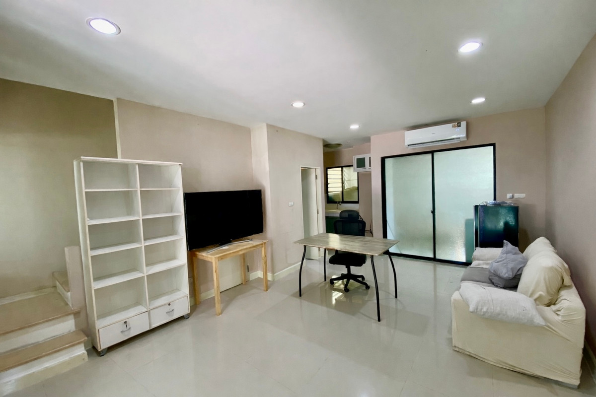 ให้เช่าทาวน์โฮมรามคำแหง หัวหมาก : ให้เช่า ทาวน์โฮม 3 ชั้น (หลังมุม) บ้านกลางเมือง พระราม 9–รามคำแหง | เฟอร์นิเจอร์ครบ พร้อมเข้าอยู่ | ทำเล Town in Town