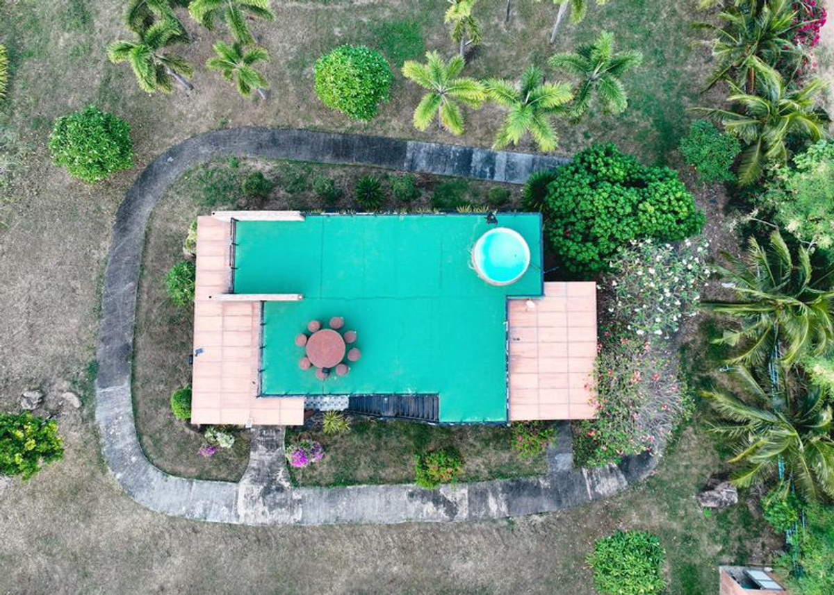 ขายกิจการโรงแรม & กิจการอพาร์ตเมนต์หัวหิน ประจวบคีรีขันธ์ : ขายรีสอร์ทและร้านอาหาร สโนว์แซนด์วิว 360 องศา เนื้อที่ 42 ไร่ 32 ตารางวา ตำบลห้วยทราย อำเภอเมือง จังหวัดประจวบคีรีขันธ์