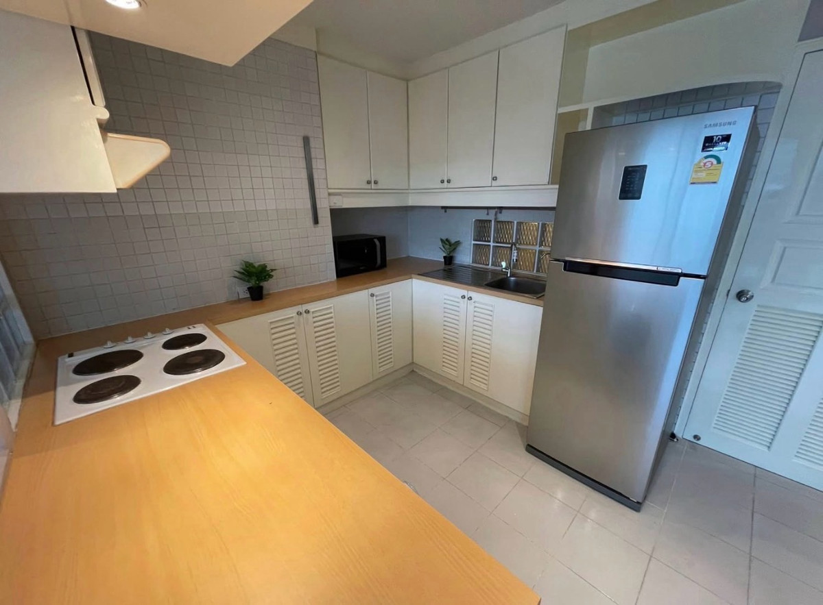 คอนโดสุขุมวิท อโศก ทองหล่อ : คอนโดลงทุน สุขุมวิท 39 ใกล้ BTS พร้อมพงษ์ ปล่อยเช่า 60,000 บาทต่อเดือน กลุ่มผู้เช่าต่างชาติชัด ใกล้ EmQuartier และ Fuji Supermarket