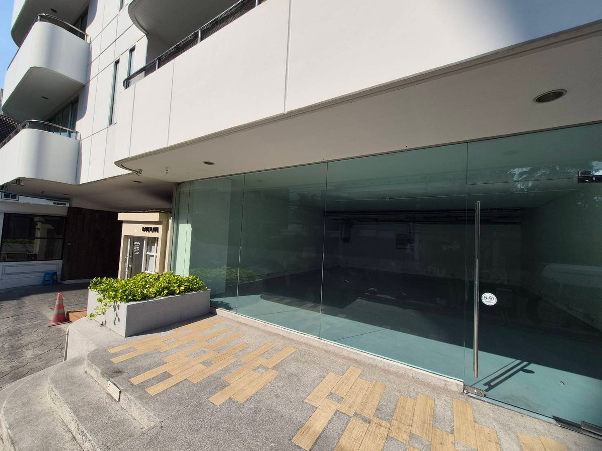 ให้เช่าร้านค้า/ตลาดนัดสุขุมวิท อโศก ทองหล่อ : ทองหล่อ ให้เช่า พื้นที่ 80 ตรม. ติดริมถนน เหมาะทำโชว์รูม ขายสินค้าหรู เช่น ขายเพชร กระเป๋าแบรนเนม wellness (โทรมาเลยมีให้เลือกหลายที่ ในสุขุมวิท)