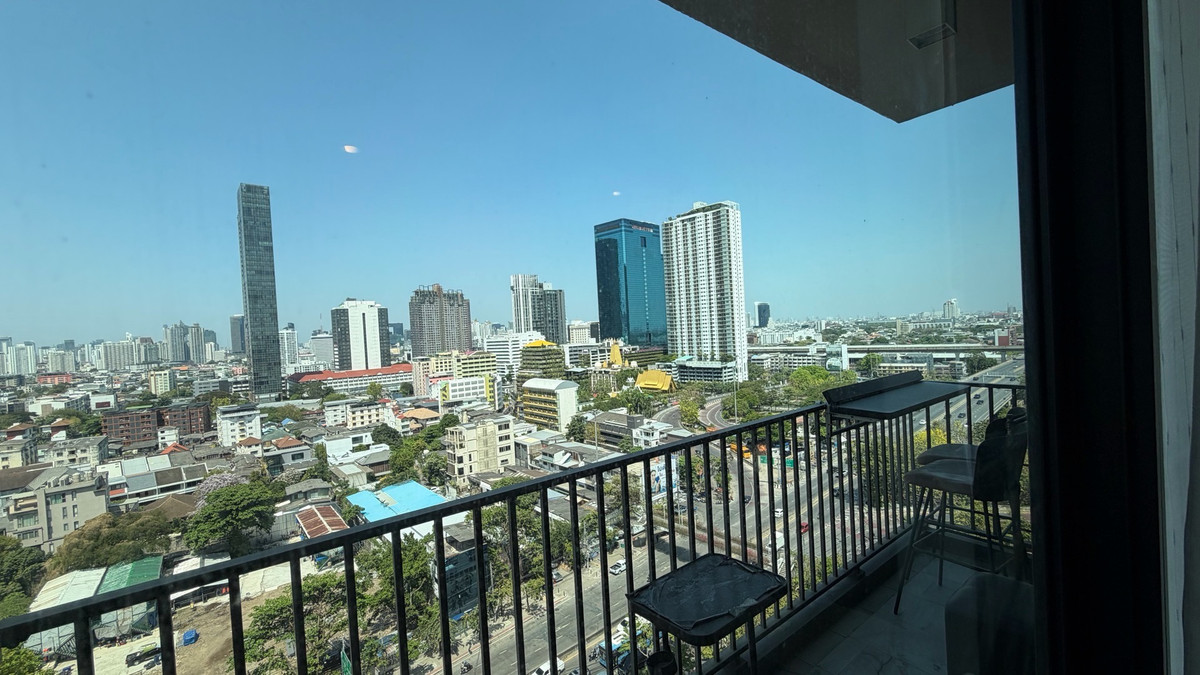 For RentCondoSukhumvit, Asoke, Thonglor : C Ekkamai, 2 bedrooms, ready to move in.