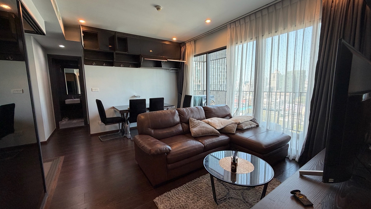 For RentCondoSukhumvit, Asoke, Thonglor : C Ekkamai, 2 bedrooms, ready to move in.