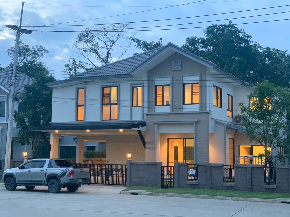 ให้เช่าบ้านปทุมธานี รังสิต ธรรมศาสตร์ : ให้เช่าบ้านเดี่ยวหรู 75 ตรว. ลัดดารมย์ ติวานนท์ ใกล้เดอะไนน์ เซ็นเตอร์ ติวานนท์